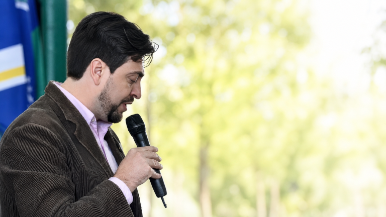 Eduardo Gazzi em atividade institucional